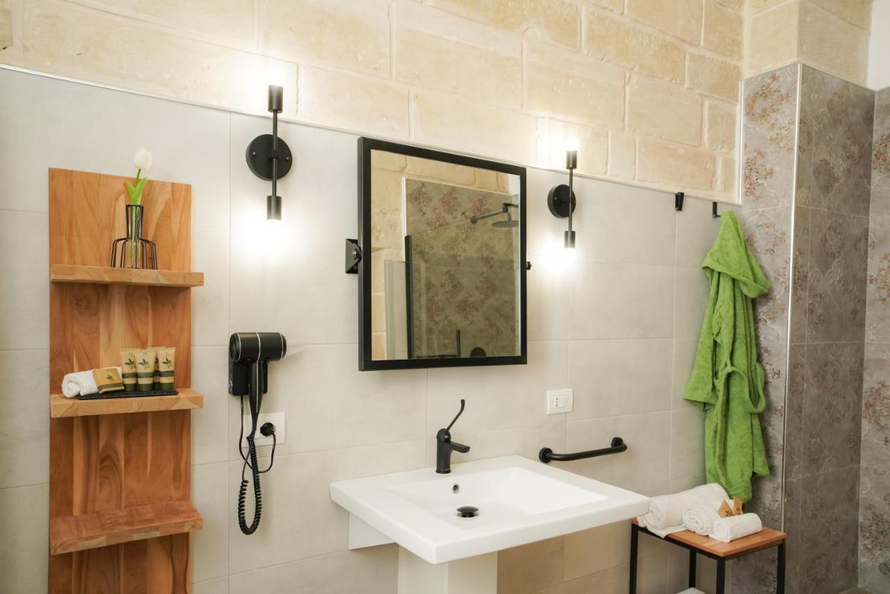 Dimora La Fuga Bed & Breakfast Zollino Екстериор снимка